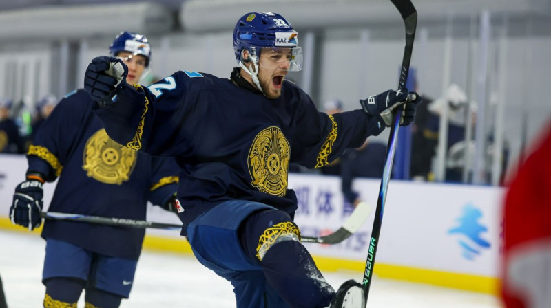 Kazahstānas valstsvienības uzbrucējs Maksims Musourovs. Foto: IIHF