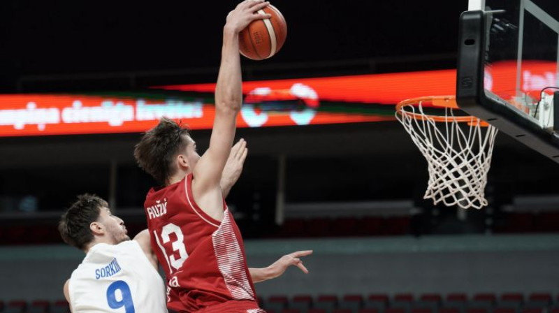 Maikls Ružičs. Foto: FIBA