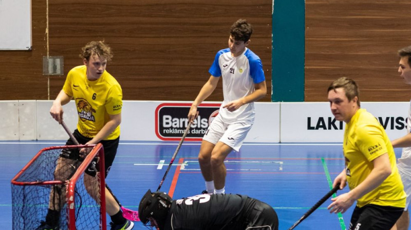 Stalbes "Pārgauja" savās mājās tomēr apspēlēja "Rēzeknes BJSS"