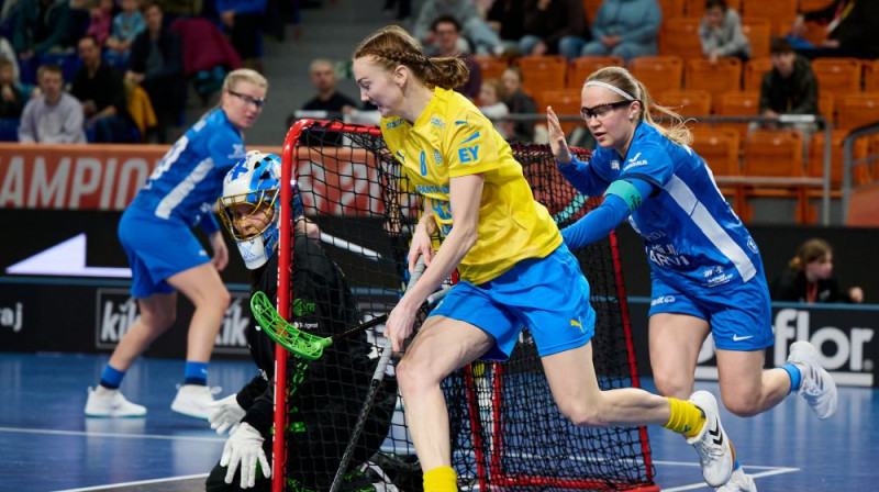 Elena Rasmusena šajā spēlē guva pirmos vārtus, foto: Barbora Reichova