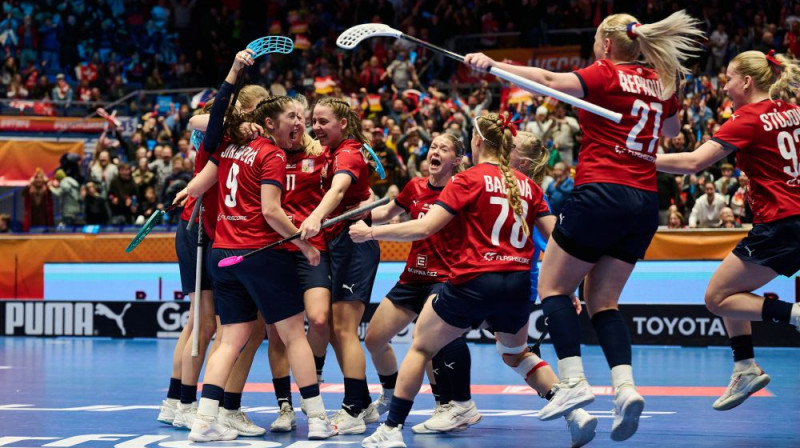 Čehijas izlase līksmo par vēsturisku sasniegumu, foto: Matyas Klapa