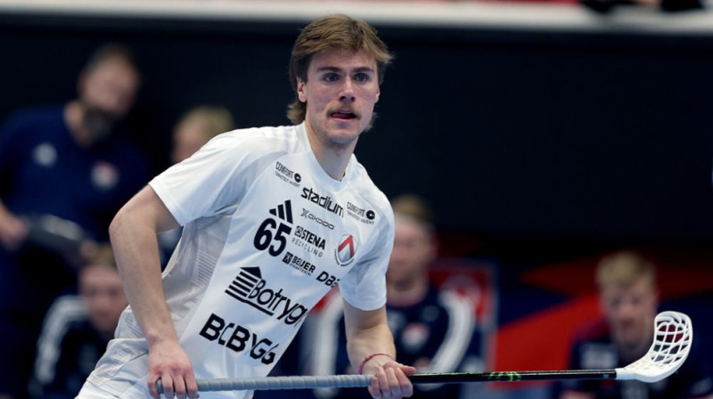 Oskars Hovlunds asistēja komandas visos "Linkoping IBK" vārtu guvumos, tostarp uzvaru nesošos, foto: Per Wiklund