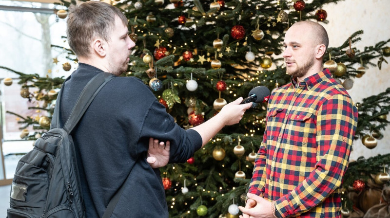 Emīls Cipulis intervijā Latvijas Radio. Foto: Oskars Briedis/Latvijas Bobsleja un skeletona federācija