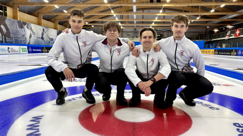 No kreisās: Rihards Janbergs, Deniss Smirnovs, Krišjānis Java, Kristaps Zass
Foto: World Curling