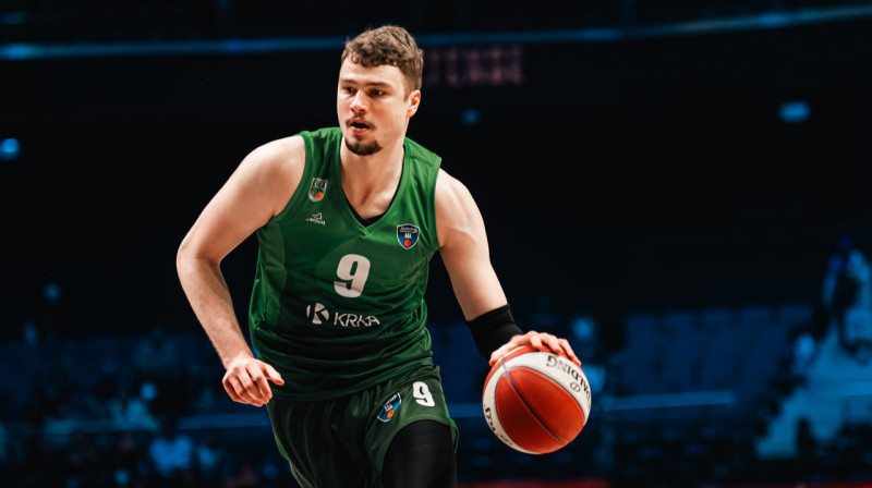 Krišs Helmanis. Foto: Dubai Basketball