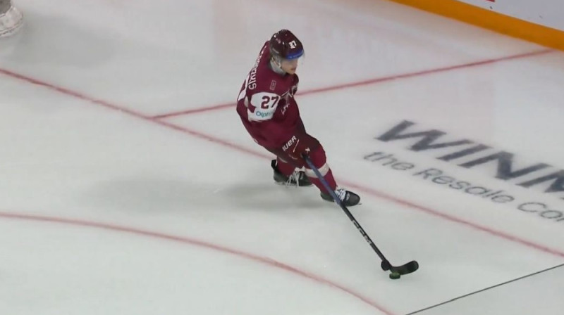 Markuss Sieradzkis iesildīšanās laikā Foto: Ekrānuzņēmums