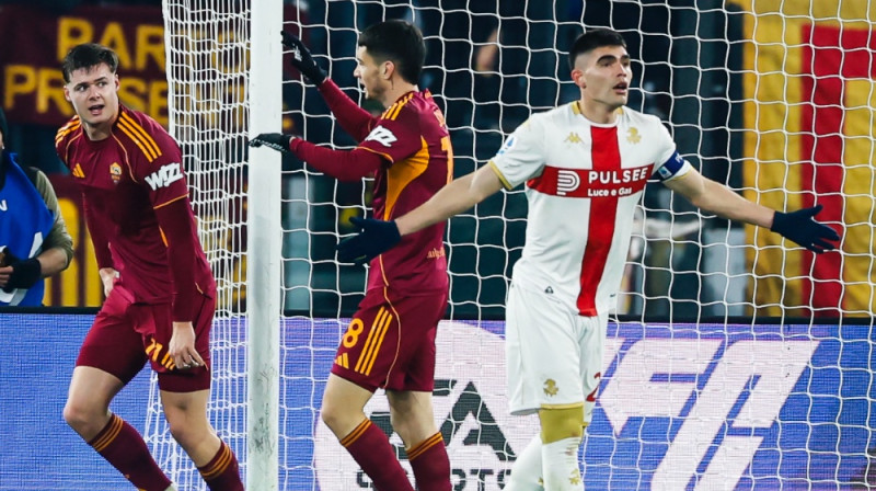 Evans Fērgusons atzīmē vārtus. Foto: EPA/Scanpix