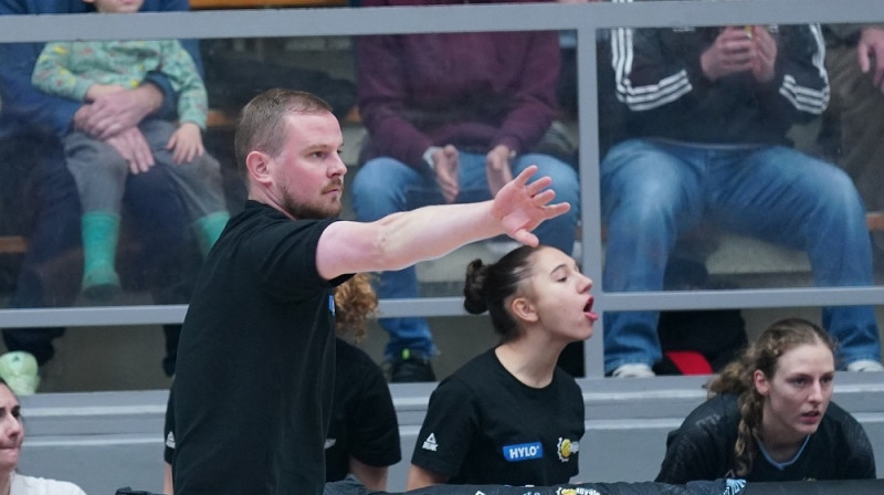 Matīss Rožapa. Foto: Saarlouis Royals