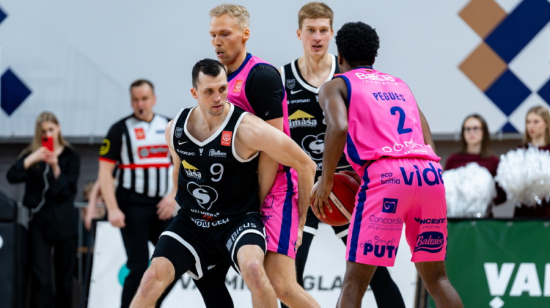 Artis Ate (#9). Foto: Nauris Slokenbergs/Vaimiera Glass/ViA