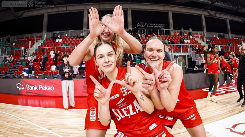Digna Strautmane, Ketija Vihmane un Aleksandra Meļņicka. Foto: Sleza Wroclaw