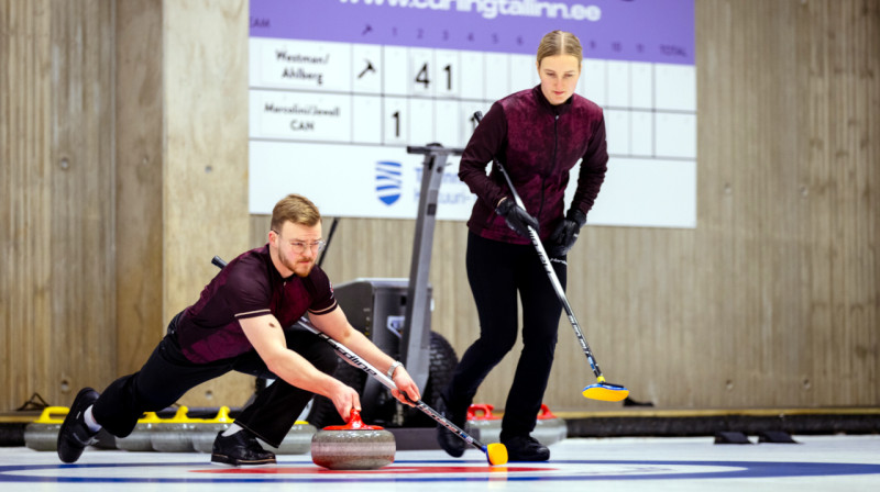 Roberts Reinis Buncis, Katrīna Gaidule
Foto: Curling Tallinn / Andres Mets