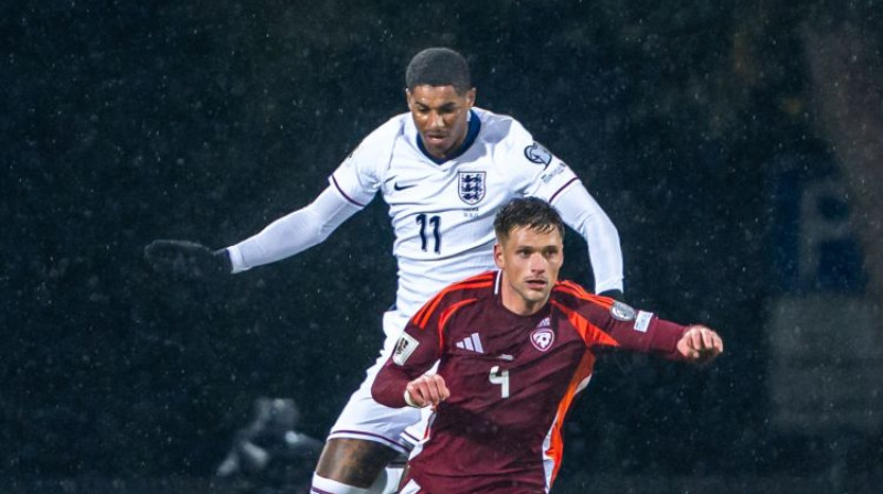 Roberts Veips pret Markusu Rešfordu. Foto: LFF