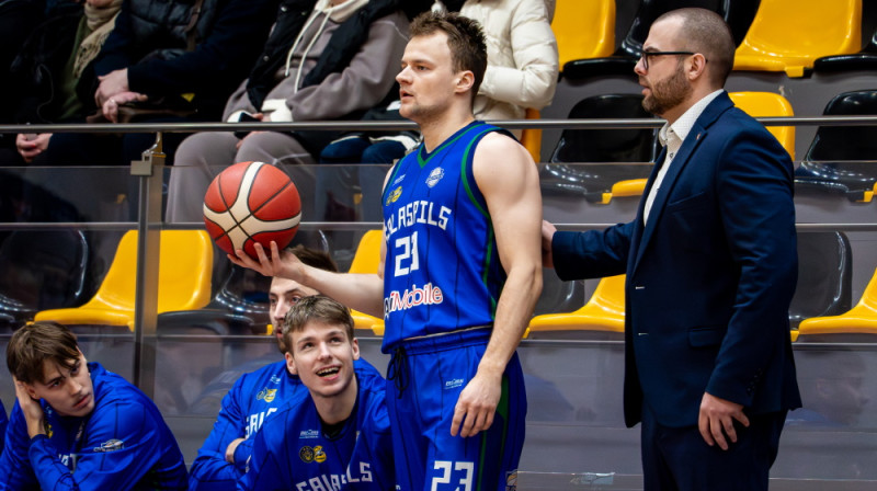 Norberts Strautiņš un "Salaspils" galvenais treneris Reinis Osis. Foto: Margarita Vigule