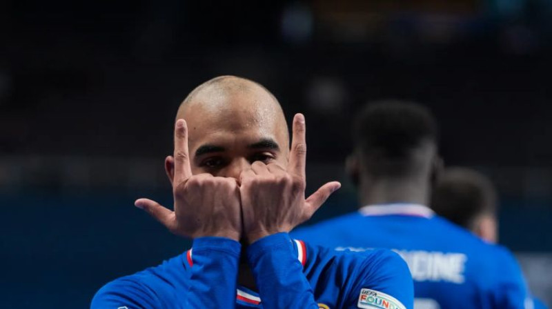 Uasinī Girio svin vārtu guvumu Rīgā. Foto: FFF