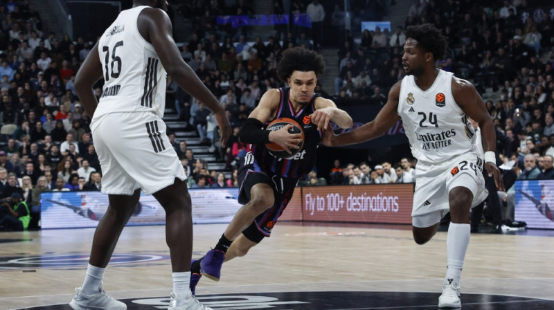 Nadirs Hifī pret Andresu Felizu. Foto: EPA/Scanpix