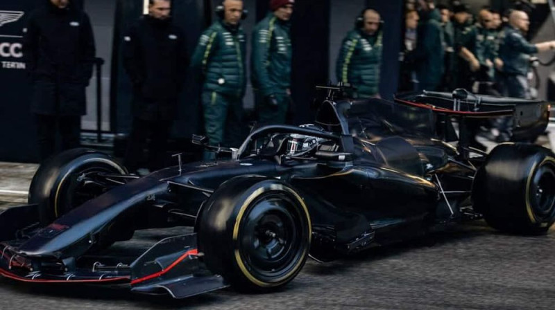 Adriana Ņūvija konstruētais "Aston Martin". Foto: F1.com