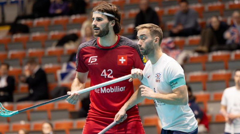 Šveicieši spēlē pret Lielbritāniju bija vairākas galvastiesas pārāki, foto: IFF