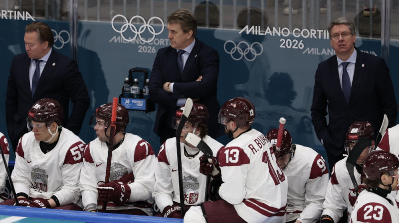 Latvijas izlase. Foto: Romāns Kokšarovs/LOK