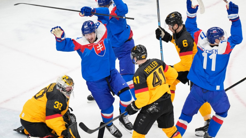 Slovākijas hokejisti. Foto: AP/Scanpix