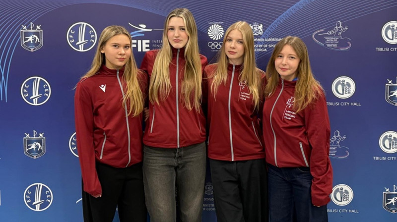 Latvijas izlases juniores. Foto: LPF.