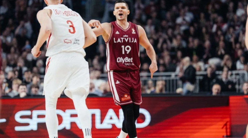 Rihards Lomažs Foto: FIBA