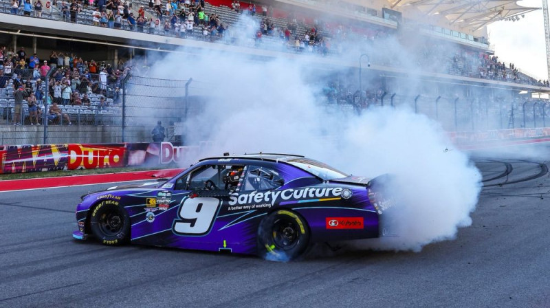 Šeins van Gisbergens. Foto: NASCAR