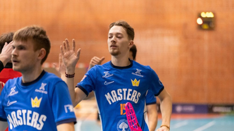 Krišjānis Tiltiņš ar trim vārtu guvumiem kļuva par mača galveno varoni, foto: Anita Stukāne, Floorball.lv