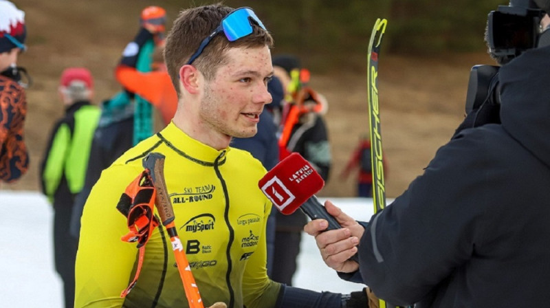 Teicami nostartējušais Lauris Kaparkalējs. Foto: Ski.lv