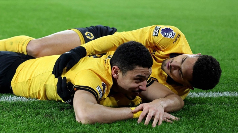 Vulverhemptonas "Wanderers" uzbrucējs Andre svin vārtu guvumu pret "Liverpool". Foto: Darren Staples / AFP/Scanpix