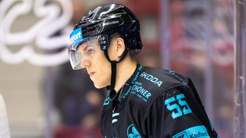 Roberts Mamčics. Foto: HC Energie Karlovy Vary