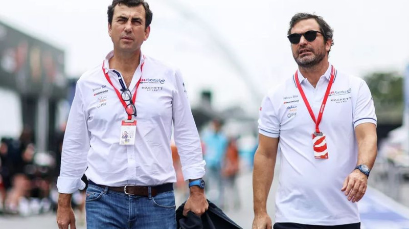 Alberto Longo (pa kreisi). Foto: Alastair Staley / LAT Images via  Getty Images