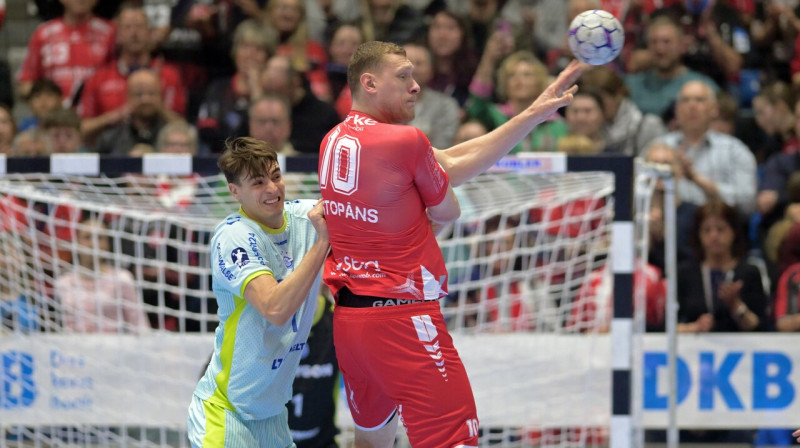 Dainis Krištopāns uzbrukumā. Foto: Roland Sippe/Eibner-Pressefoto/Scanpix