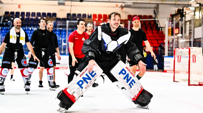 Kristers Gudļevskis pēc spēles. Foto: Jonas Brockmann/Eibner-Pressefoto/Scanpix
