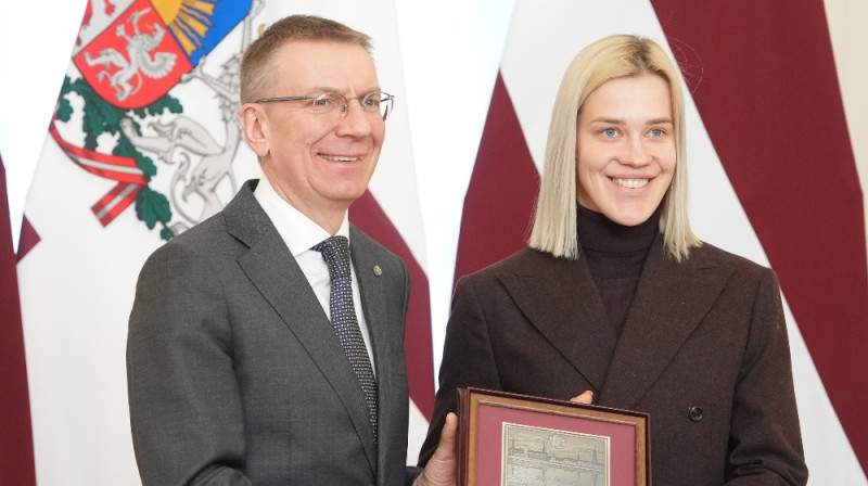 Edgars Rinkēvičs un Elīna Bota. Foto: Edijs Pālens, LETA, LOK