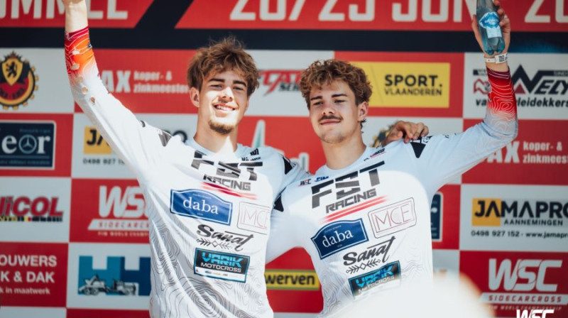 Brāļi Lielbārži. Foto: www.facebook.com/fimsidecarcross