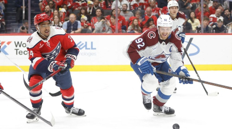 Gabriels Landeskogs (pa labi) Foto: RC/Scanpix