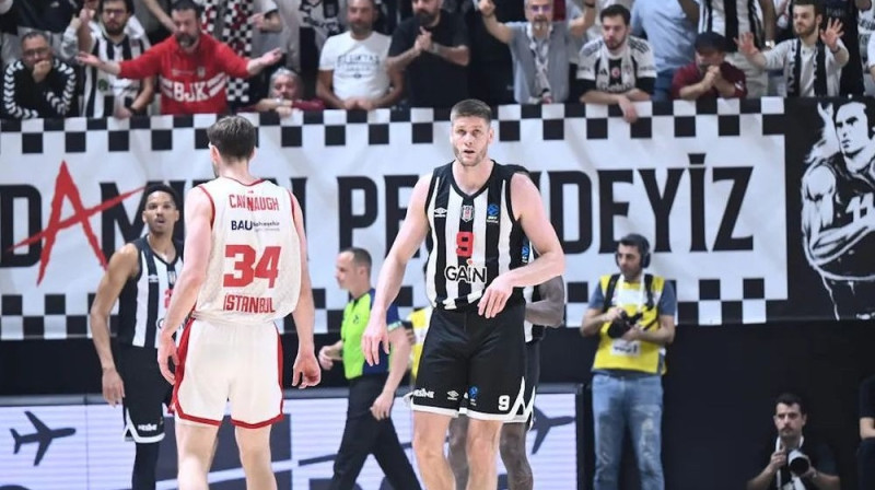 Konors Morgans (pa labi) Foto: ULEB EuroCup