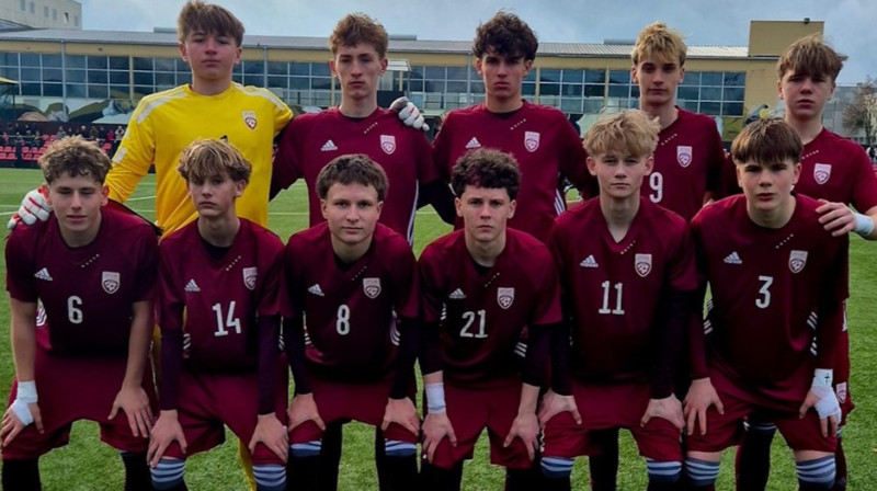 Latvijas U15 komandas futbolisti Kauņā, 2026. gada 4. aprīlī. Foto: LFF