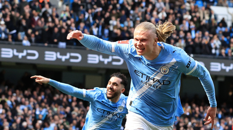 Erlings Hālands svin trešo vārtu guvumu FA kausa ceturtdaļfināla spēlē pret "Liverpool". Foto: David Blunsden/Action Plus Sports via ZUMA Press Wire/Scanpix