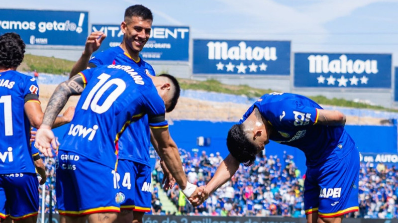 Martins Satriano un Luiss Vaskess. foto: Getafe C.F.