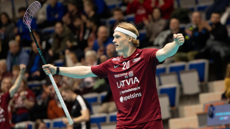 Latvijas izlases uzbrucējs Gustavs Griezītis. Foto: LFS