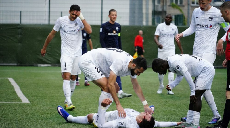 RFS futbolisti pēc vārtu guvuma Foto: Margarita Vigule