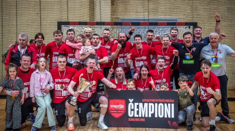 Čempione "ZRHK Tenax Dobele". Foto: Zigismunds Zālmanis/ZRHK Tenax Dobele