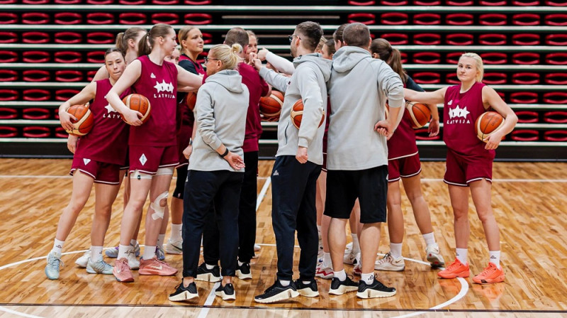 Latvijas basketbolistes 2026. gada maijā. Foto: Renārs Koris