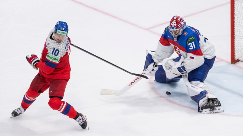 Romāns Červenka gūst vārtus. Foto: AP/Scanpix