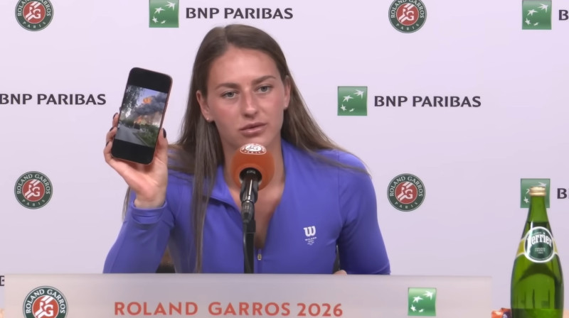 Marta Kostjuka preses konferencē. Foto: Tennis Actu TV