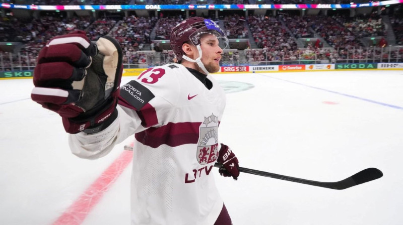Deniss Smirnovs. Foto: IIHF