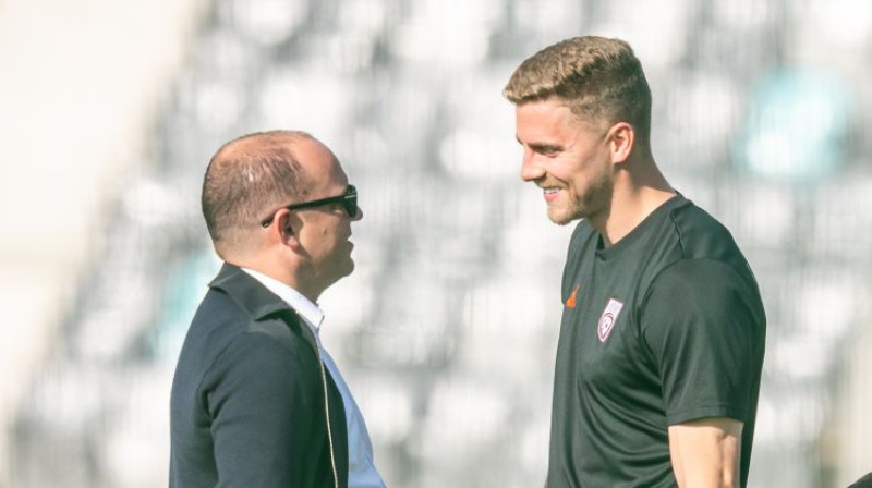 Vadims Ļašenko un Vladislavs Gutkovskis. Foto: LFF