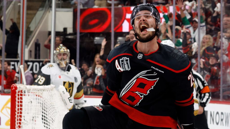 Sebastians Aho. Foto. AP. Scanpix