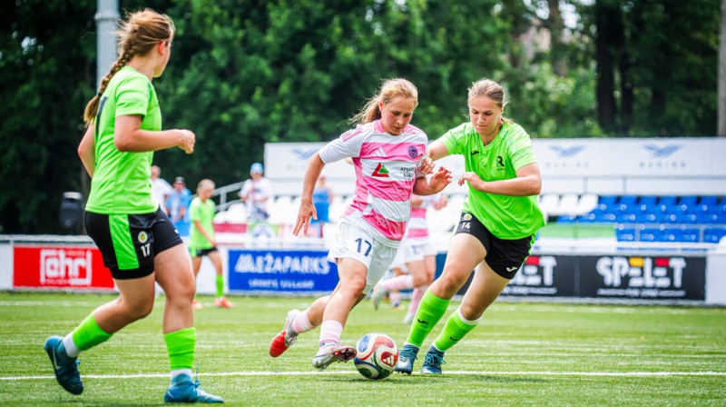 "Riga" pret Rēzeknes vienību. Foto: Riga FC Women